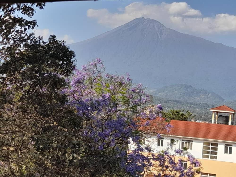 Boulevard Inn Mt Meru Arusha Esterno foto